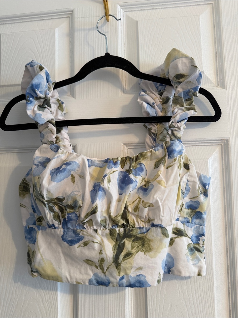 Abercrombie & Fitch White Floral Ruffle-Strap Crop Top